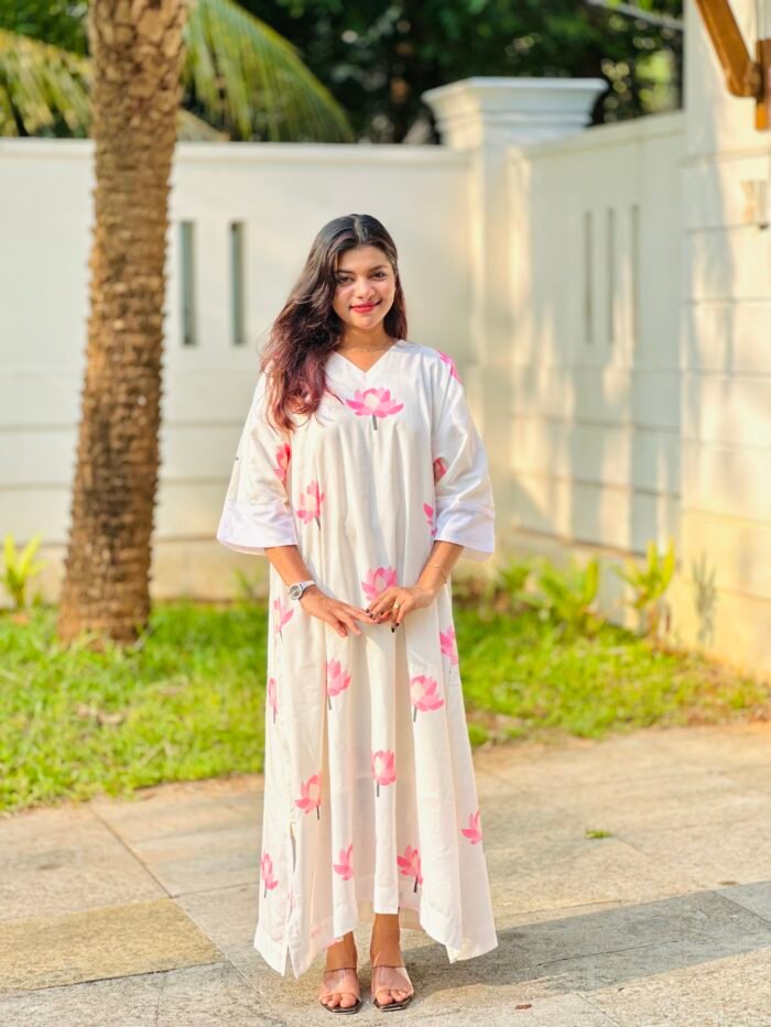 White Lotus Mul Cotton Kaftan Dress - Image 3